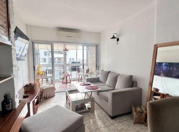 Departamento · 71m² · 3 Ambientes · Venta Depto 3 Amb. C/balcón - Saenz Peña