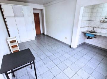 Departamento de 1 ambiente, Monserrat · Luminoso Monoambiente con Expensas y Servicios Incluidos