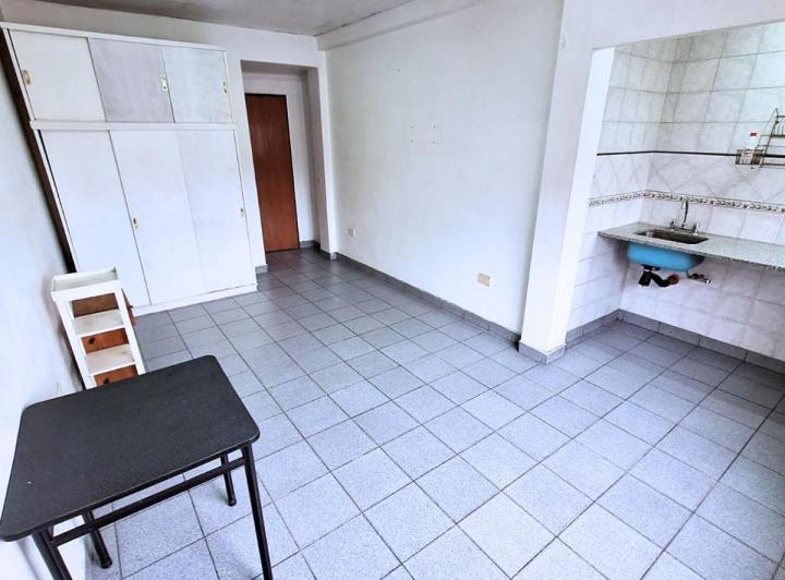 Luminoso Monoambiente con Expensas y Servicios Incluidos