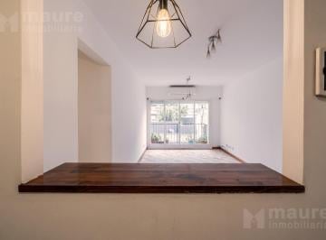 Departamento · 59m² · 3 Ambientes · 3 Ambientes Reciclado en Venta en Colegiales (Por Escalera)