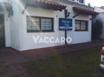 VCO-VCO-1449_2 · Casa en Venta en Ituzaingó 3 Dorm. Jardín, Quincho y Parrilla