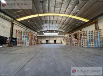 Bodega-Galpón · 2m² · Depósito - Galpón de 2700 m² en Boca - Alquiler - Mixt. 3