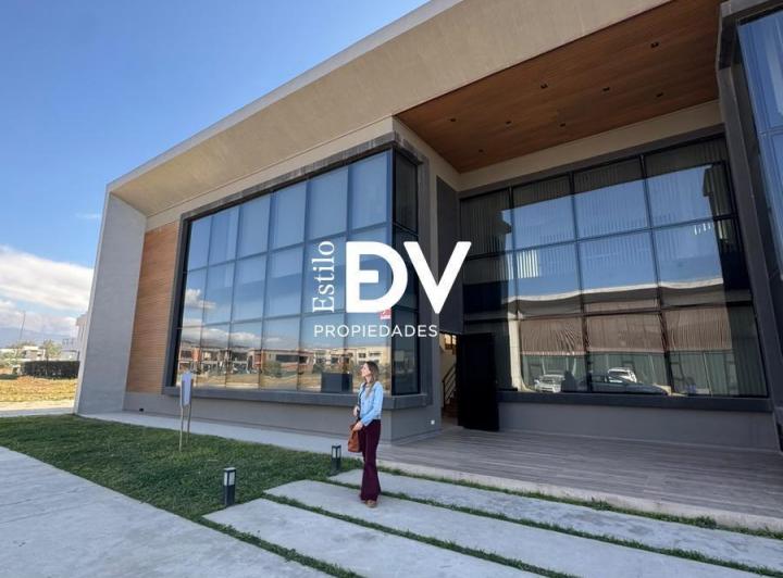 Oficina comercial · 200m²
