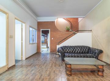 PH · 180m² · 6 Ambientes · 1 Cochera · PH en Venta en Flores, Capital Federal, Buenos Aires