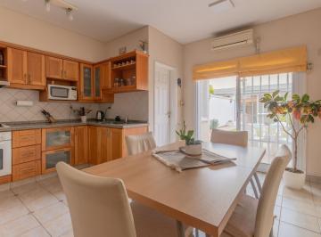 PH · 155m² · 4 Ambientes · 2 Cocheras · 4 Ambientes + Playroom con Jardín • Venta • Agronomia