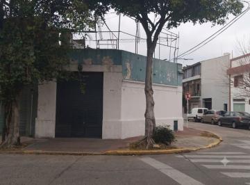 Bodega-Galpón · 162m² · Galpón con Vivienda en Venta en Pompeya