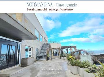 Local comercial · 90m² · 3 Ambientes · 4 Cocheras · Alquiler Local Comercial Apto Gastronomia, Complejo Normandina