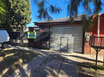 Casa · 3 Ambientes · 1 Cochera · Casa en Guernica