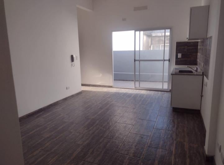 Dueño Alquila 2 Amb. C/balcón, Lugano, Caba