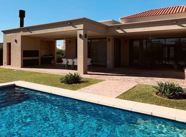 Casa · 168m²