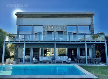 Casa · 290m² · 5 Ambientes · Casa en Venta y Alquiler Temporario - Manantiales