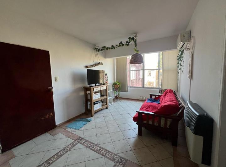 Departamento · 77m² · 4 Ambientes