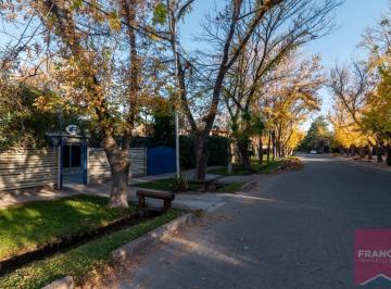 Casa · 265m² · 13 Ambientes · 2 Cocheras · Casa en Venta Inmejorable Ubicación