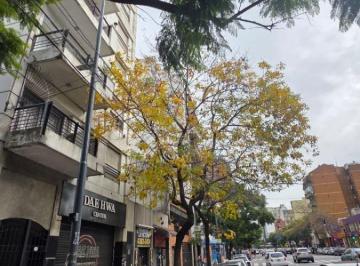 Departamento de 2 ambientes, Monserrat · Semipiso de Categoria Al Frente con Balcón - Independencia 1382 - Monserrat