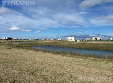 Terreno · 995m² · Terreno en Puertos del Lago - Barrio Amarras