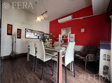 Casa · 115m² · 3 Ambientes · 1 Cochera · Venta Casa 3 Ambientes con Jardín en Wilde