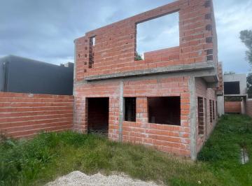 Terreno · 167m² · 3 Ambientes · Terreno en Venta - 2 Dorm. 2 Baños - 400 m - Necochea