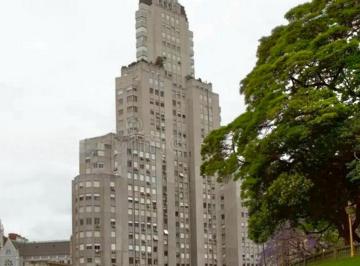 Local comercial · 115m² · Exclusivo Local en Edificio Kavanagh