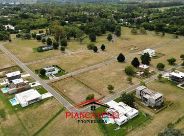 Terreno · 760m² · Terreno en Venta en Barrio Cerrado del Golf 760 m², Moreno, Francisco Alvarez
