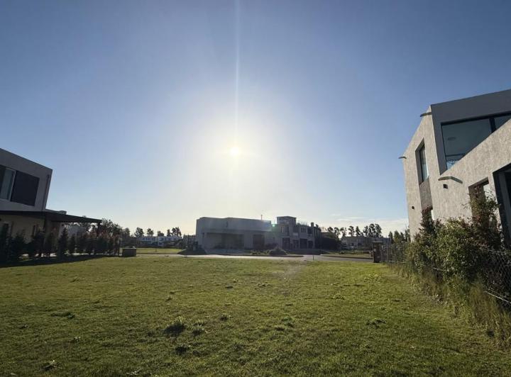 Terreno · 550m²