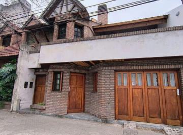 Casa de 6 ambientes, Rosario · Casa Al Frente de 2 Plantas
