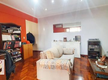 Departamento · 85m² · 3 Ambientes · Amplio 3 Ambientes, Luminoso Impecable - Muy Bajas Expensas!