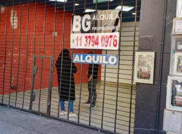 Local comercial , Colegiales · Excelente Local Altisimo Transito Peatonal