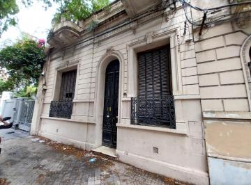 Local comercial · 6 Dormitorios · Ayacucho 1700, Casa Uso Comercial, 6 Habitaciones, Gran Living/comedor.
