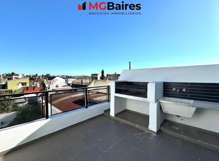 Departamento de Dos Ambientes en Alquiiler Villa Lugano - con Terraza! Sin Expensas
