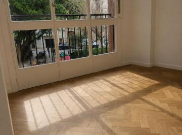 Departamento · 79m² · 3 Ambientes · Departamento Barrio Norte en Venta Frente a Plazoleta 3 O4 Ambientes Para Reciclar 79 m²