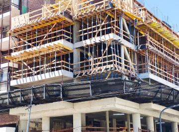 Local comercial · 410m² · 2 Ambientes con Patio en Barrio Norte