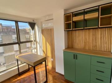 Oficina comercial · 41m² · 3 Ambientes · Oficina Amoblada en Duarte Quiros 93 - Manzana Jesuítica