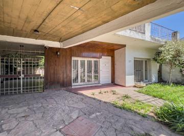 Casa de 4 ambientes, Morón · Casa 5 Ambientes (3 Dorm. Mas un Escritorio)2 Cocheras