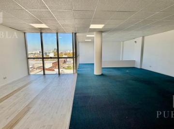 Oficina comercial · 97m² · 1 Cochera · Oficina en Alquiler con Cochera – Distrito Tecnológico