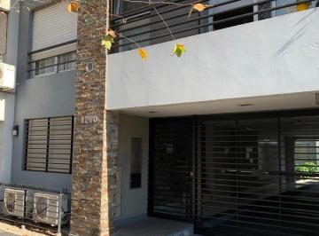 Departamento · 40m² · 2 Ambientes · 1 Cochera · Departamento en Banfield Este