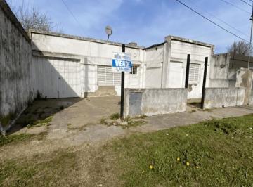 Casa · 106m² · 3 Ambientes · 1 Cochera · Casa de 2 Dorm. en Garcia Reynoso 738