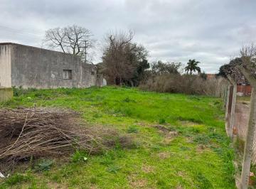 Terreno · 425m² · Lote 420 m² Venta, Excelente Ubicación Sourigues