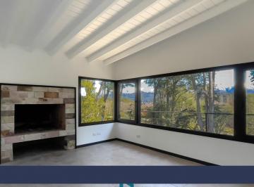Casa · 125m² · 3 Ambientes · Casa en Villa La Angostura