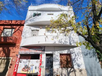 Depósito · 290m² · 3 Ambientes · 5 Cocheras · Galpón con Vivienda Sobre Av | 290 m² Totales | Ideal Logística, Taller o Depósito | Barracas