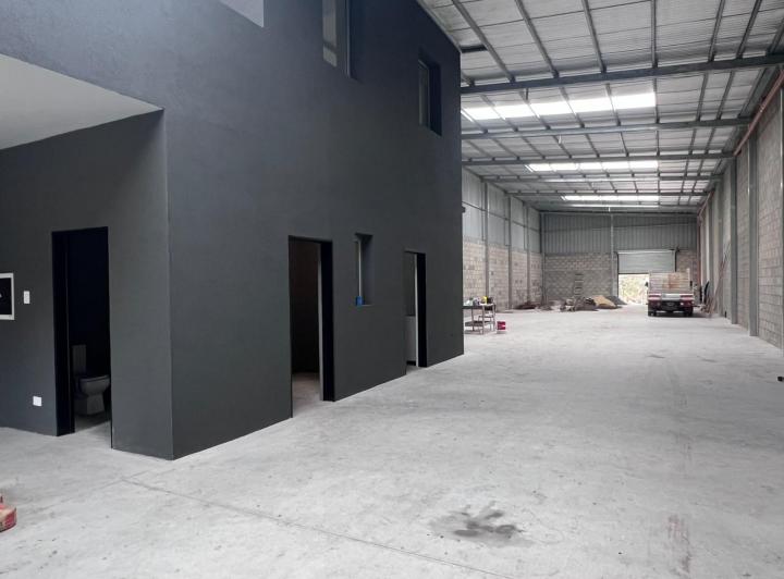 Depósito · 430m²