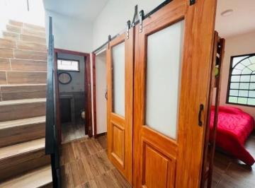 PH de 2 ambientes, Floresta · PH Tipo Casa Amoblado con Entrada Independiente Sin Expensas
