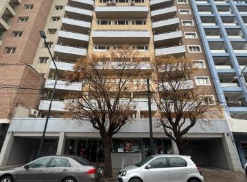Departamento · 60m² · 2 Ambientes · 1 Cochera · Departamento en Alquiler, Edificio Ecor, Neuquen Centro