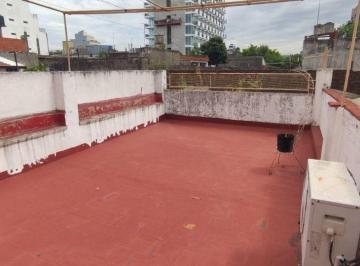 PH de 4 ambientes, Parque Patricios · PH en Parque Patricios 4 Amb. con Terraza Propia. Sin Expensas.