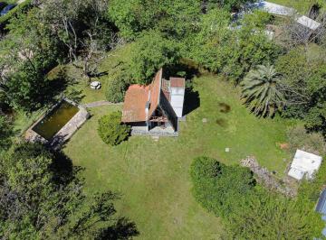 Casa · 80m² · 3 Ambientes · 5 Cocheras · Terreno de 2500 m² Casa Quinta en Venta en Ingeniero Maschwitz Escobar