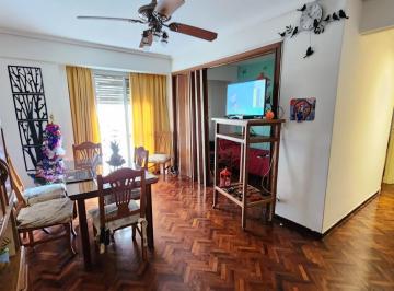 Departamento · 52m² · 3 Ambientes · Departamento de 3 Ambientes con Opción a 4 y Gran Balcón Terraza | Bajas Expensas