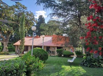 Quinta vacacional · 260m² · 3 Dormitorios · 3 Cocheras · Casa Quinta Venta, Lote 4100 m², Pileta, Quinch0