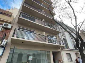 Departamento de 2 ambientes, Flores · Hermoso Departamento 2 Ambientes Divisible a 3 en Planta Baja con Patio a Estrenar