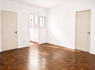 Departamento · 37m² · 2 Ambientes · 2 Ambientes a m. de Av Independencia