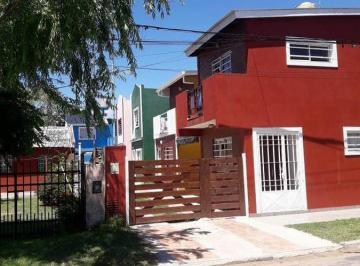 Departamento · 56m² · 2 Ambientes · 1 Cochera · Dúplex en Venta - 1 Dormitorio 1 Baño 1 Cochera - 76 m² - Mar de Ajó