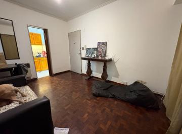 Departamento · 33m² · 2 Ambientes · Venta Dpto 2 Amb C/patio 40,1 m² San Cristobal